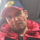 Знакомства: Игорь, 49 лет, Феодосия