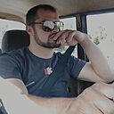 Знакомства: Макс, 32 года, Быхов