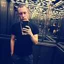 Знакомства: Антон, 25 лет, Угловское