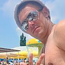 Знакомства: Валерий, 31 год, Таганрог