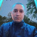 Знакомства: Артем, 32 года, Красноярск