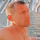 Знакомства: Макс, 41 год, Саратов