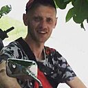 Знакомства: Андрей, 33 года, Снигиревка