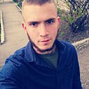 Знакомства: Максим, 26 лет, Павлоград