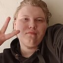 Знакомства: Валера, 21 год, Магнитогорск