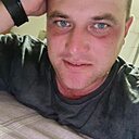 Знакомства: Кирилл, 32 года, Батайск