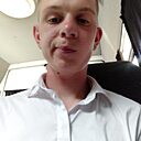 Знакомства: Илья, 23 года, Борисов
