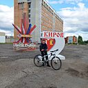 Знакомства: Евгений, 34 года, Глазов