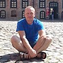 Знакомства: Олег, 42 года, Солигорск