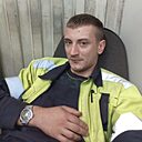 Знакомства: Вадим, 32 года, Луга