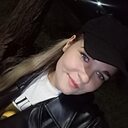 Знакомства: Мелкая, 26 лет, Энгельс