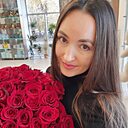 Знакомства: Алсу, 35 лет, Вятские Поляны