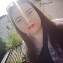 Знакомства: Аня, 22 года, Шахтерск