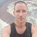 Знакомства: Юра, 37 лет, Николаев