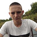 Знакомства: Роман, 29 лет, Макеевка