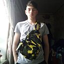 Знакомства: Roman, 22 года, Лозовая