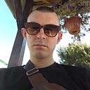 Знакомства: Женя, 23 года, Каменское