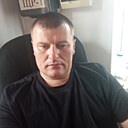 Знакомства: Славик, 40 лет, Междуреченск