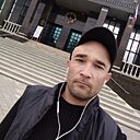 Знакомства: Дмитрий, 40 лет, Октябрьский (Башкортостан)