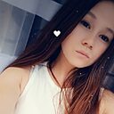 Знакомства: Кристина, 24 года, Владивосток
