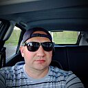 Знакомства: Максим, 39 лет, Ульяновск