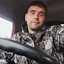 Знакомства: Дима, 27 лет, Новомосковск
