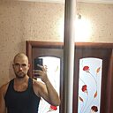 Знакомства: Андрей, 33 года, Армянск