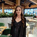 Знакомства: Ирина, 19 лет, Санкт-Петербург
