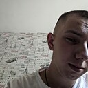 Знакомства: Максим, 23 года, Гродно