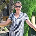 Знакомства: Каролина, 44 года, Луганск