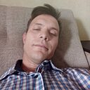 Знакомства: Виктор, 32 года, Рязань