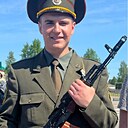 Знакомства: Илюха, 21 год, Петриков