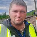 Знакомства: Виталик, 37 лет, Северск