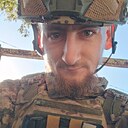 Знакомства: Евгений, 28 лет, Дружковка