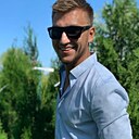 Знакомства: Денис, 30 лет, Калач-на-Дону