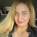Знакомства: Bakhmut Karyna, 23 года, Лозовая