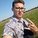Знакомства: Максим, 23 года, Киев