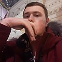Знакомства: Илья, 25 лет, Москва