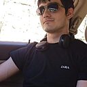 Знакомства: Леон, 25 лет, Сухум