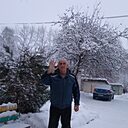 Знакомства: Виктор, 69 лет, Бор