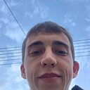 Знакомства: Максим, 23 года, Москва