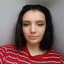 Знакомства: Аня, 24 года, Горловка