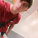 Знакомства: Сашка, 27 лет, Кстово