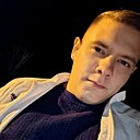 Знакомства: Евгений, 26 лет, Карасук