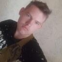 Знакомства: Виктор, 20 лет, Динская