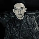 Знакомства: Роман, 26 лет, Москва