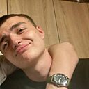 Знакомства: Антон, 21 год, Брянск