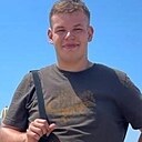 Знакомства: Мочкаев Максим, 21 год, Саров