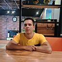 Знакомства: Эдик, 28 лет, Лучегорск