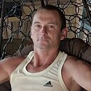 Знакомства: Руслан, 40 лет, Валуйки